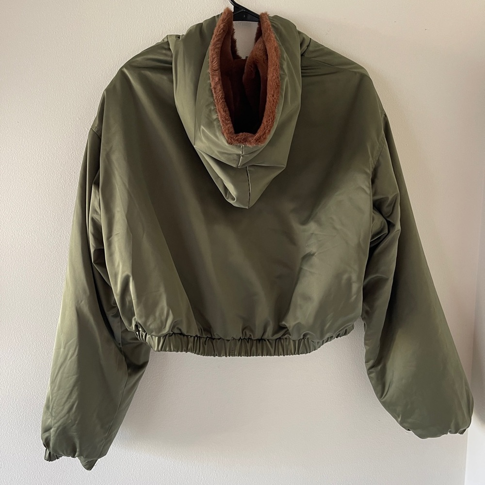 H&M - SIZE S - REVERSIBLE BOMBER JACKET
